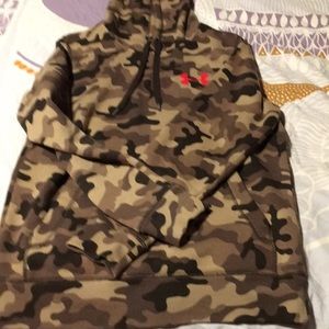 Under armor camp hoodie